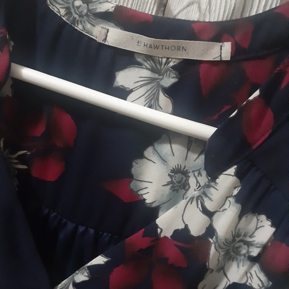 Sleeveless dress - Picture 1 of 2